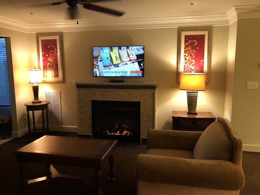 Suites At Fall Creek Living Area