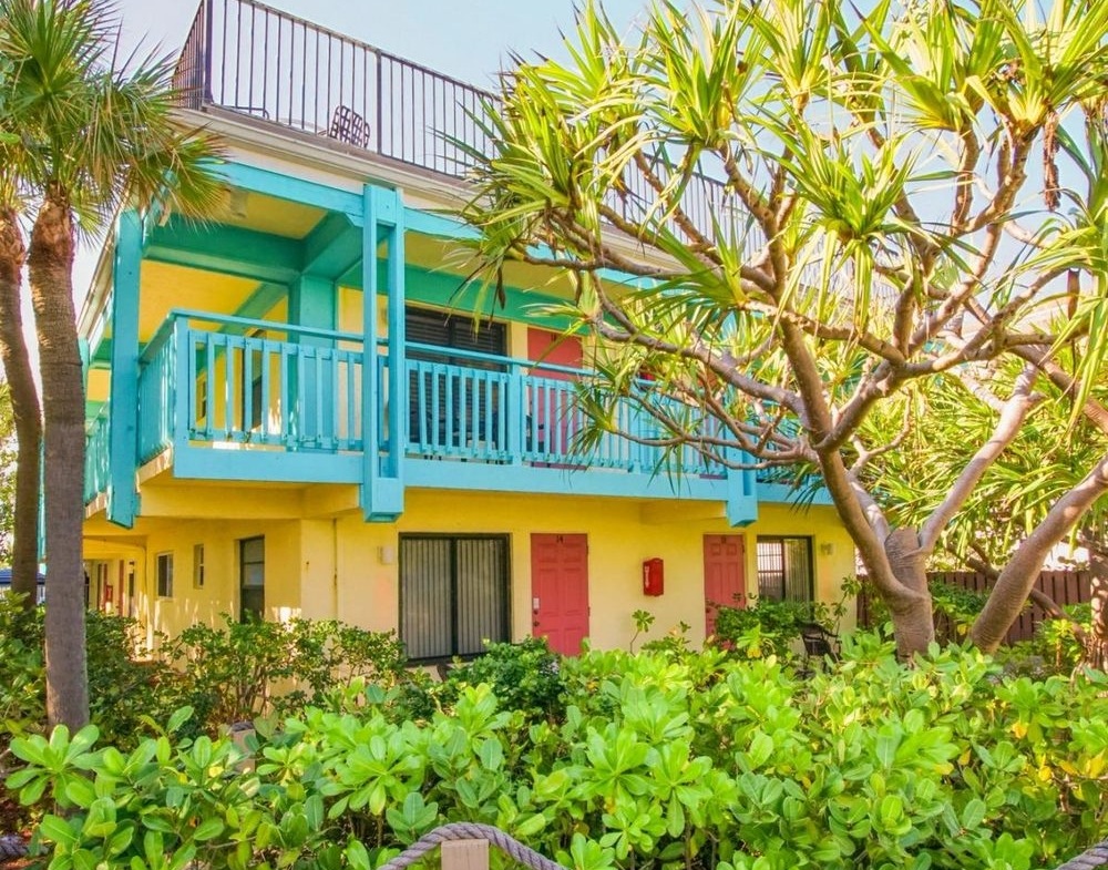 Sand Dune Shores Resort Exterior
