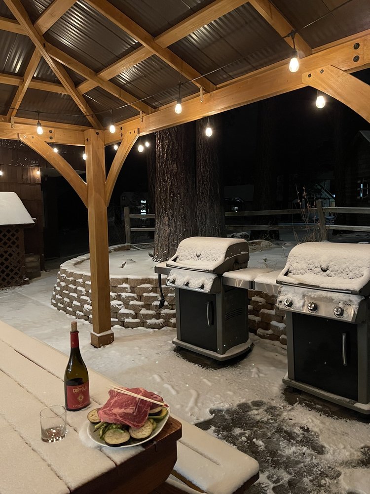 Snow Lake Lodge Barbeque Station