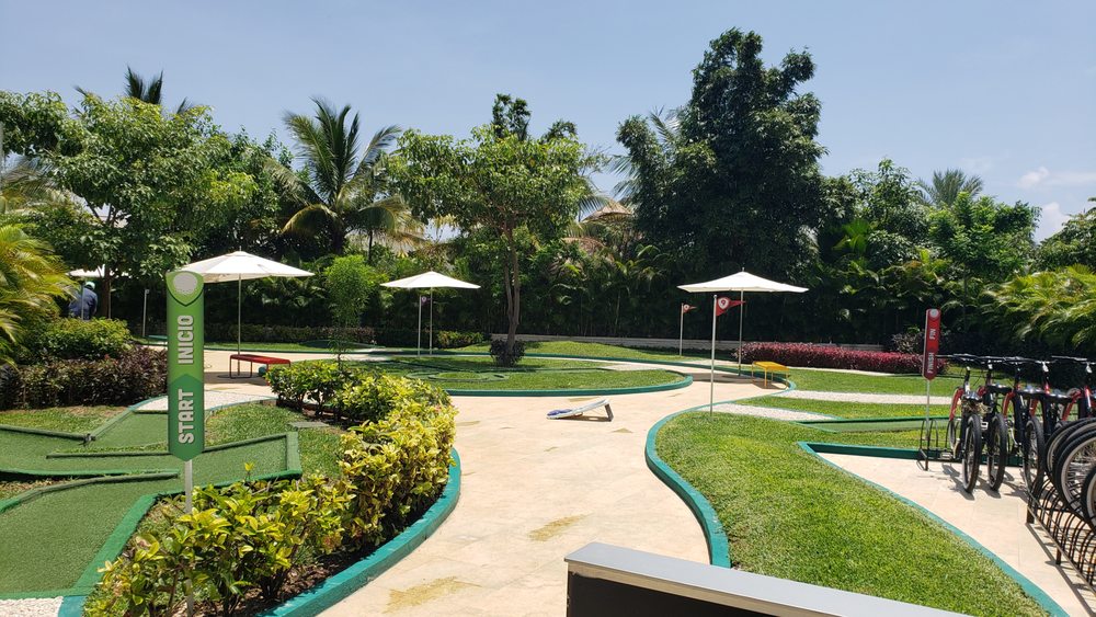 Palace Resort At Moon Palace Miniature Golf