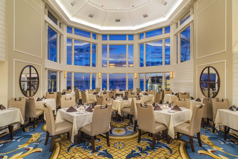 Waters Edge Resort and Spa Restaurant