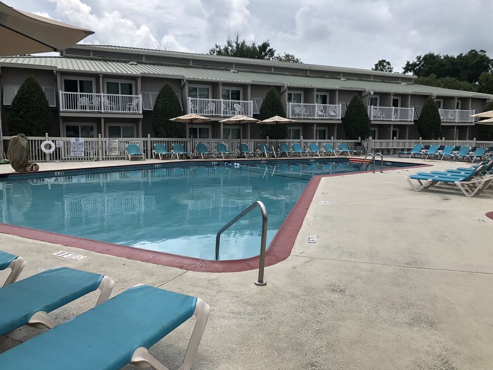 S.R. Hotel