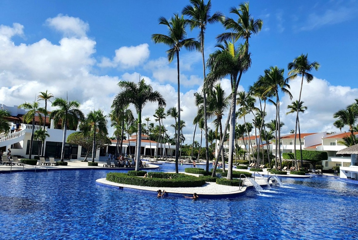 Occidental Allegro Punta Cana pool