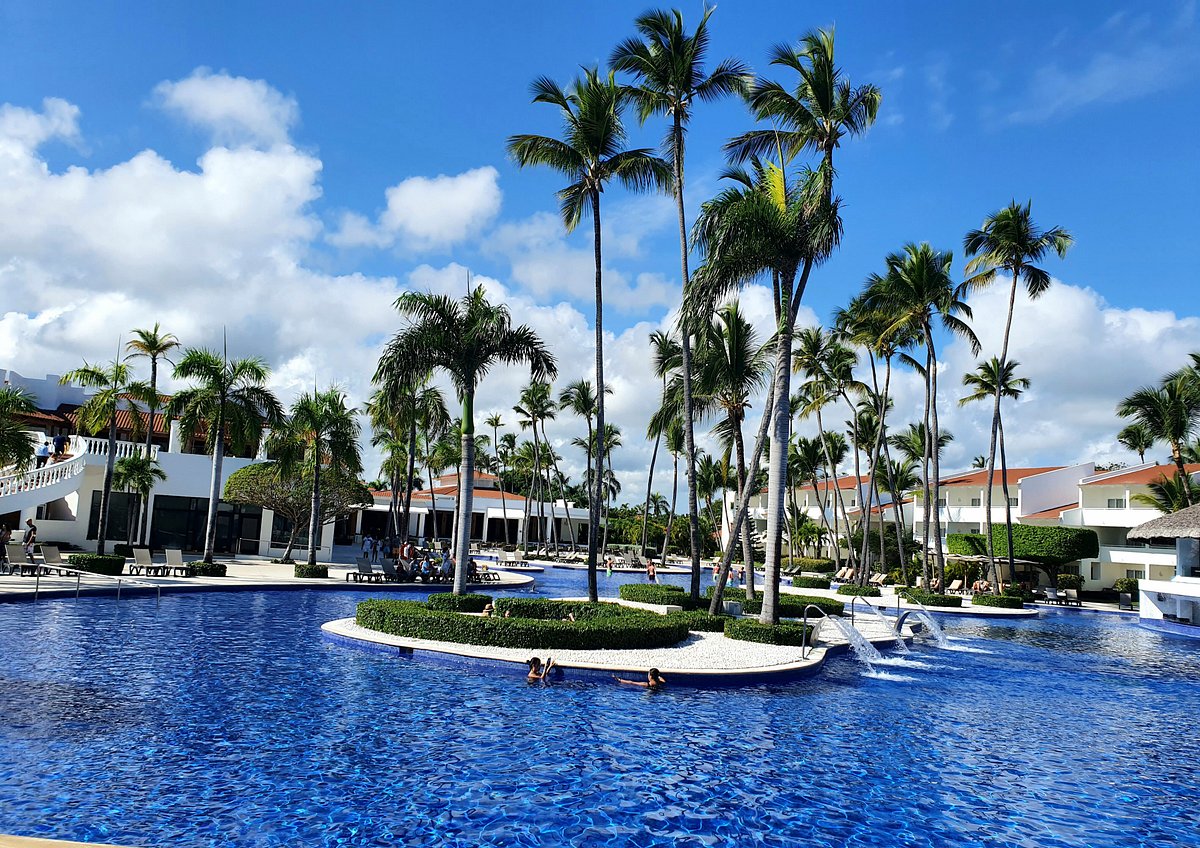 Occidental Allegro Punta Cana pool