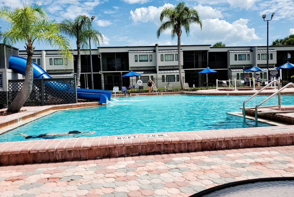resort pool