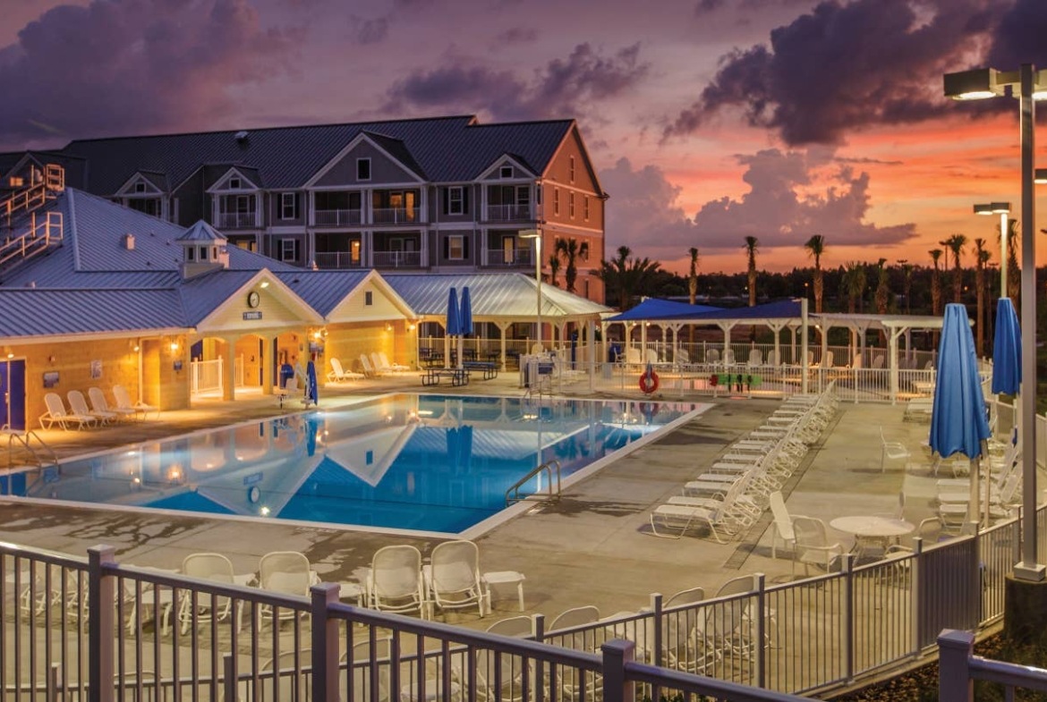 Orlando Breeze Resort exterior