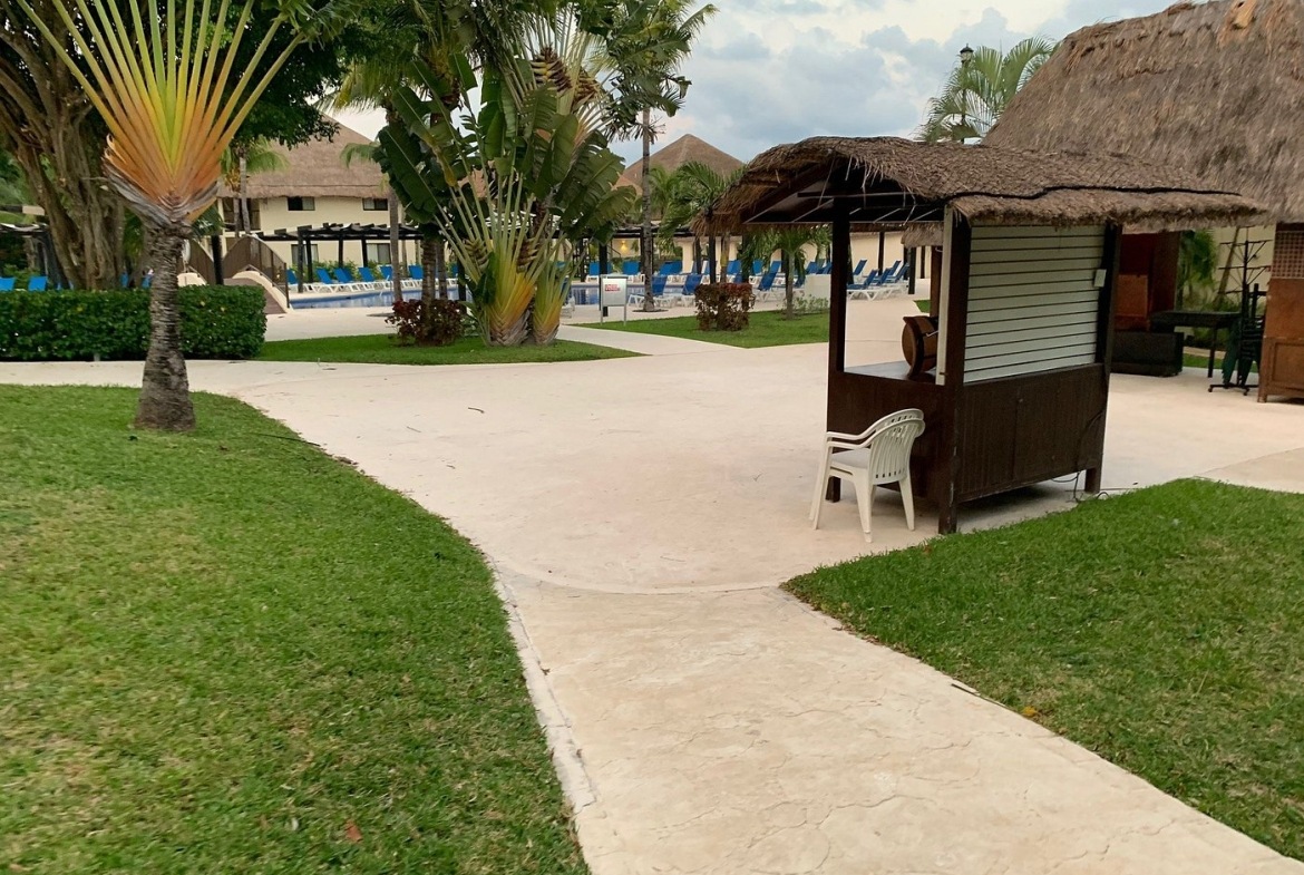 walkway
