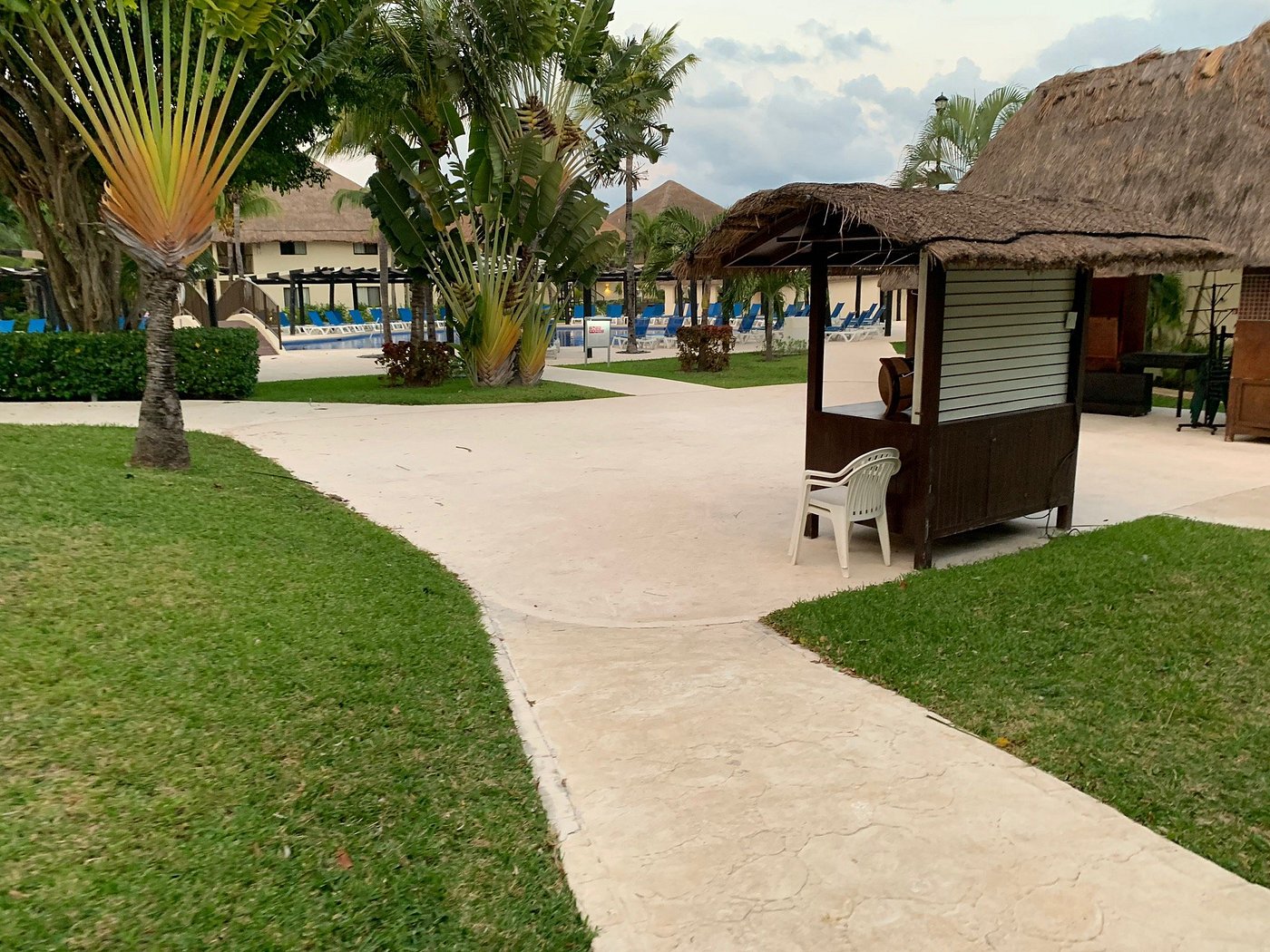 walkway
