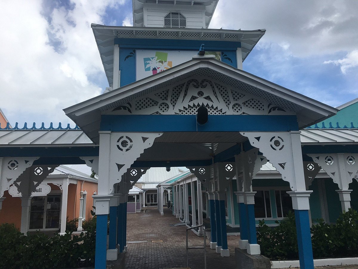 Viva Wyndham Fortuna Beach Exterior