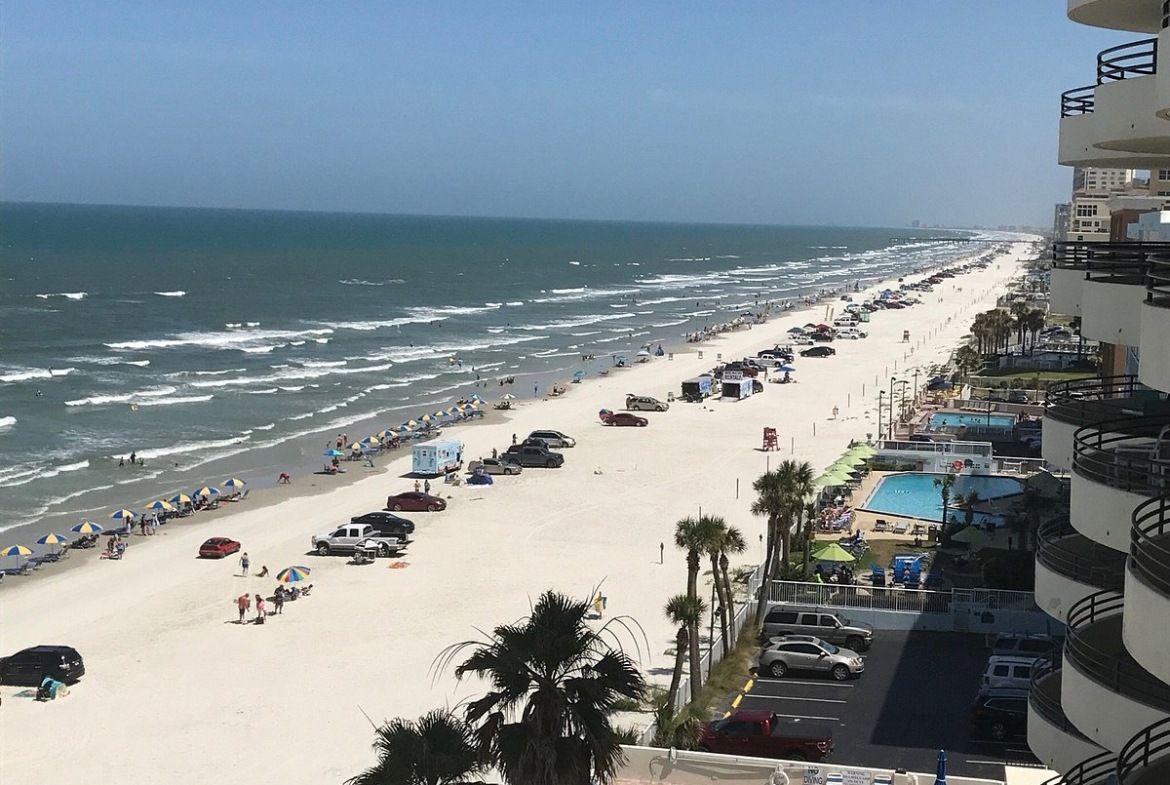 Tropic Shores Beach