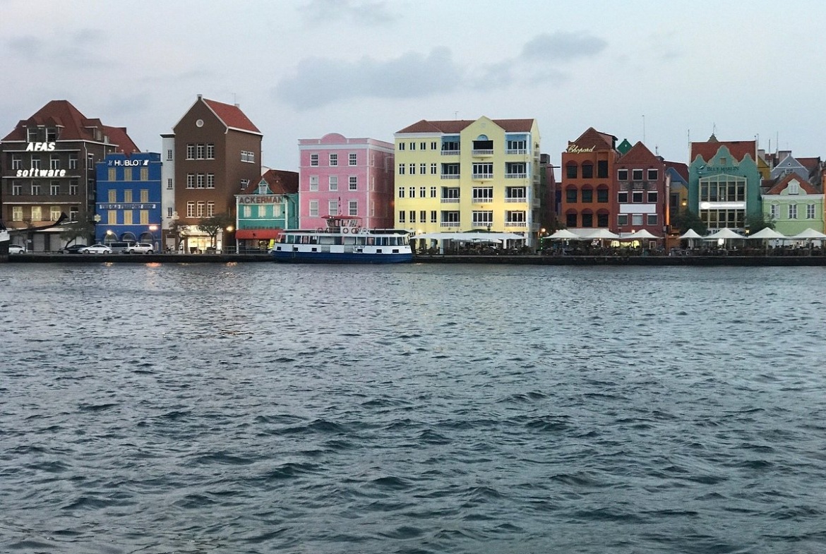 The Royal Sea Aquarium Resort Views