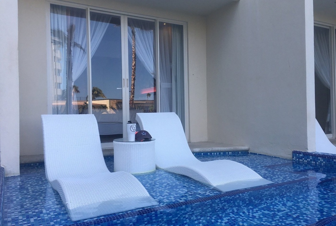 Playa Del Sol Los Cabos seating