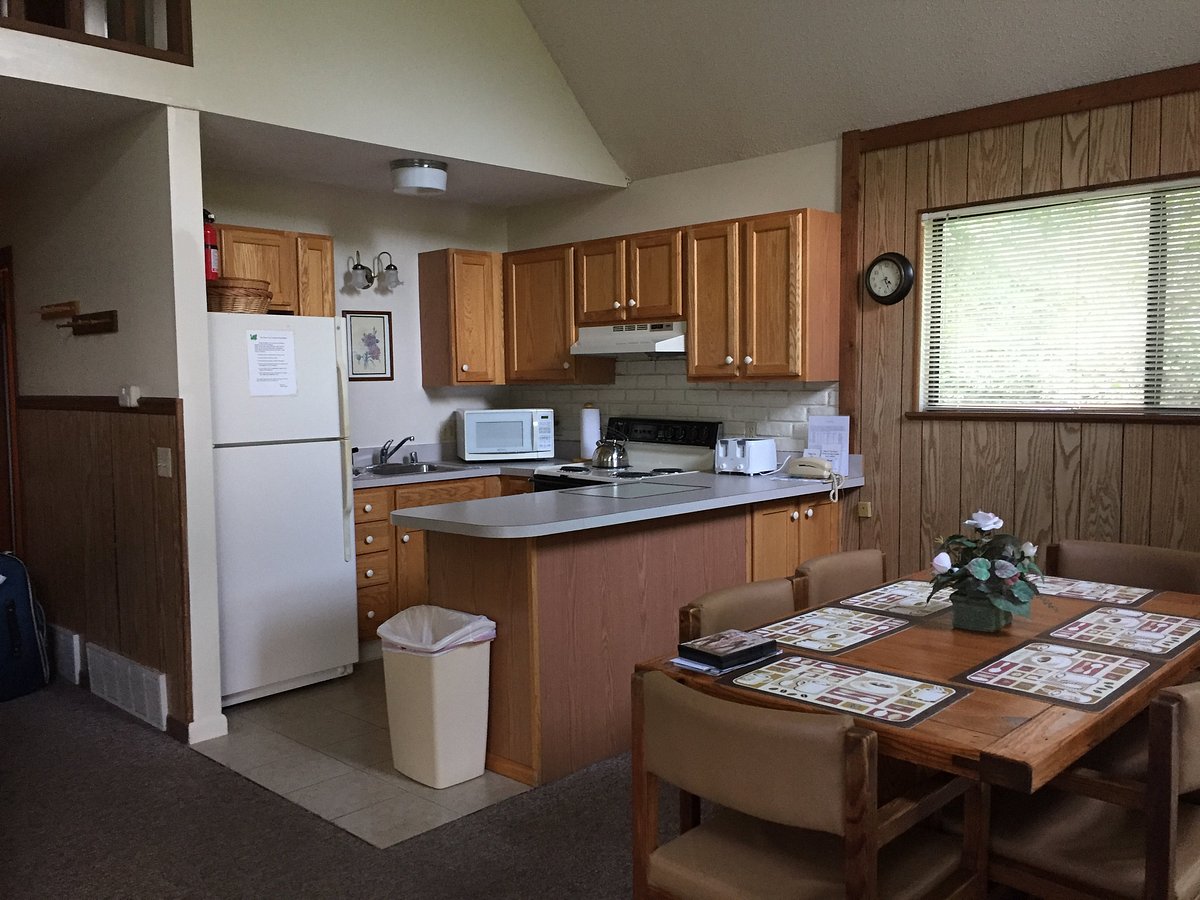 Dining Area and Kitchen