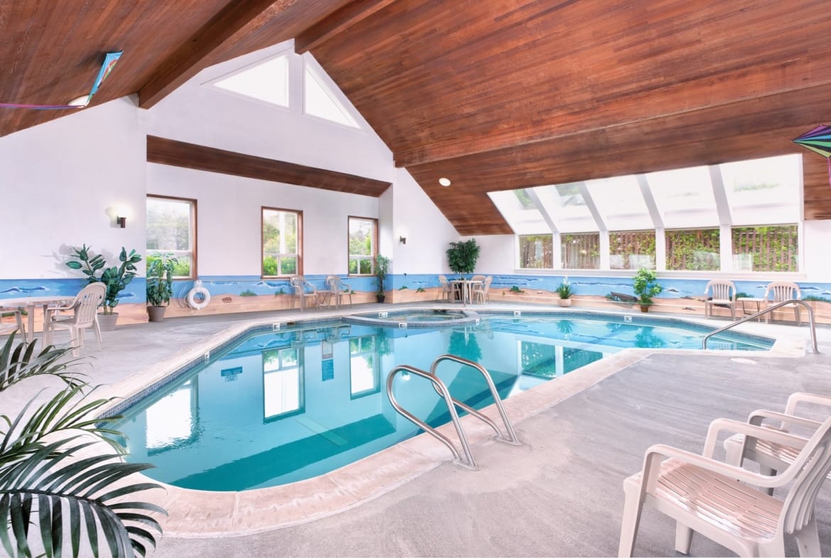 Schooner Landing Pool