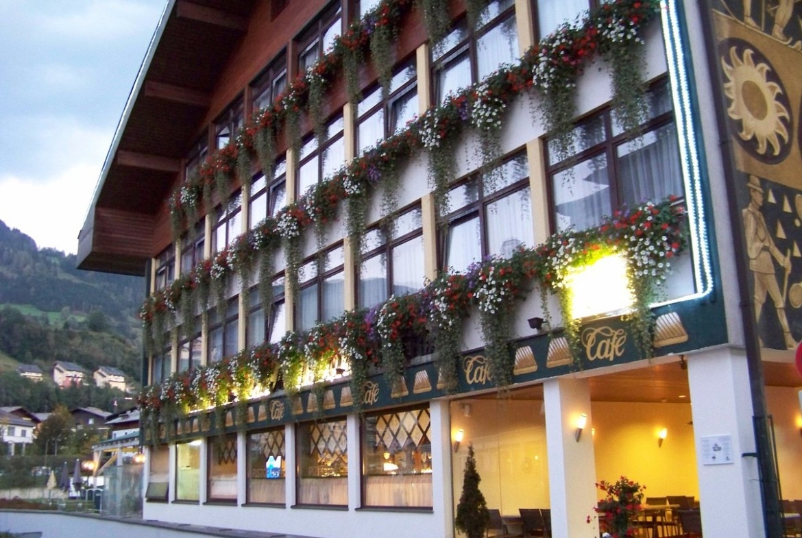 American Resorts Int’l Alpenland Sporthotel – St. Johann 2