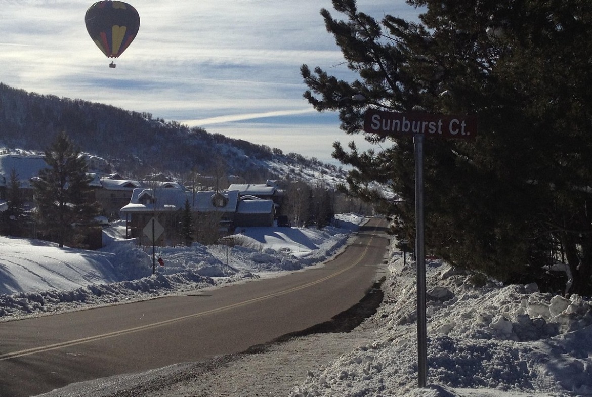 Sunburst Condominiums Hot Air Balloon Rides