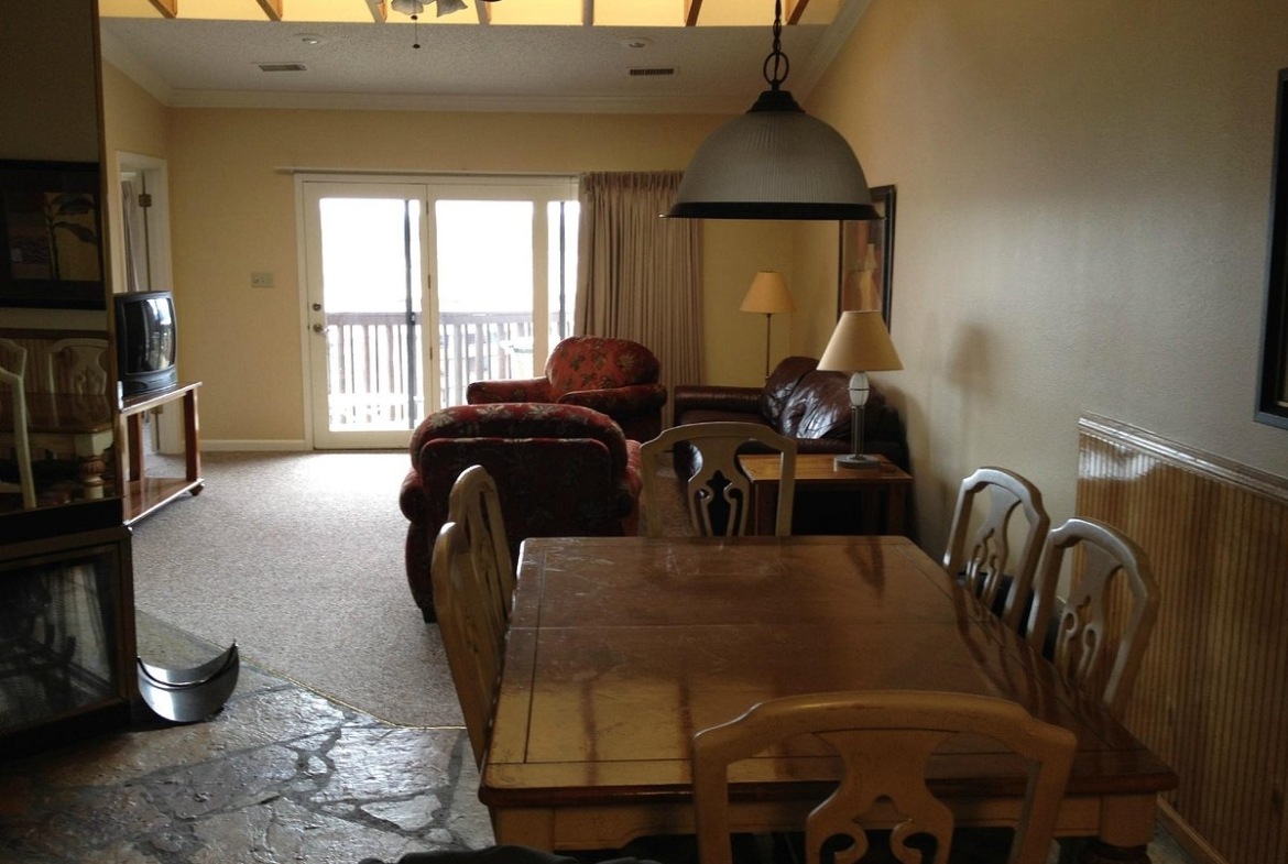 Sunbay Resort Dining Area