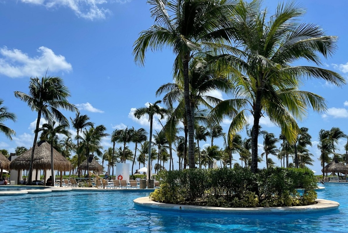 pool area