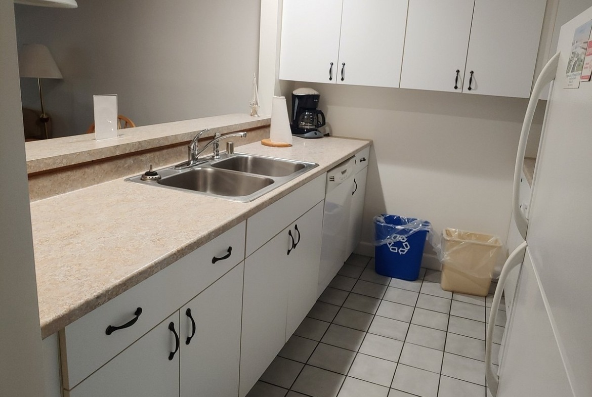 acadia village resort kitchen