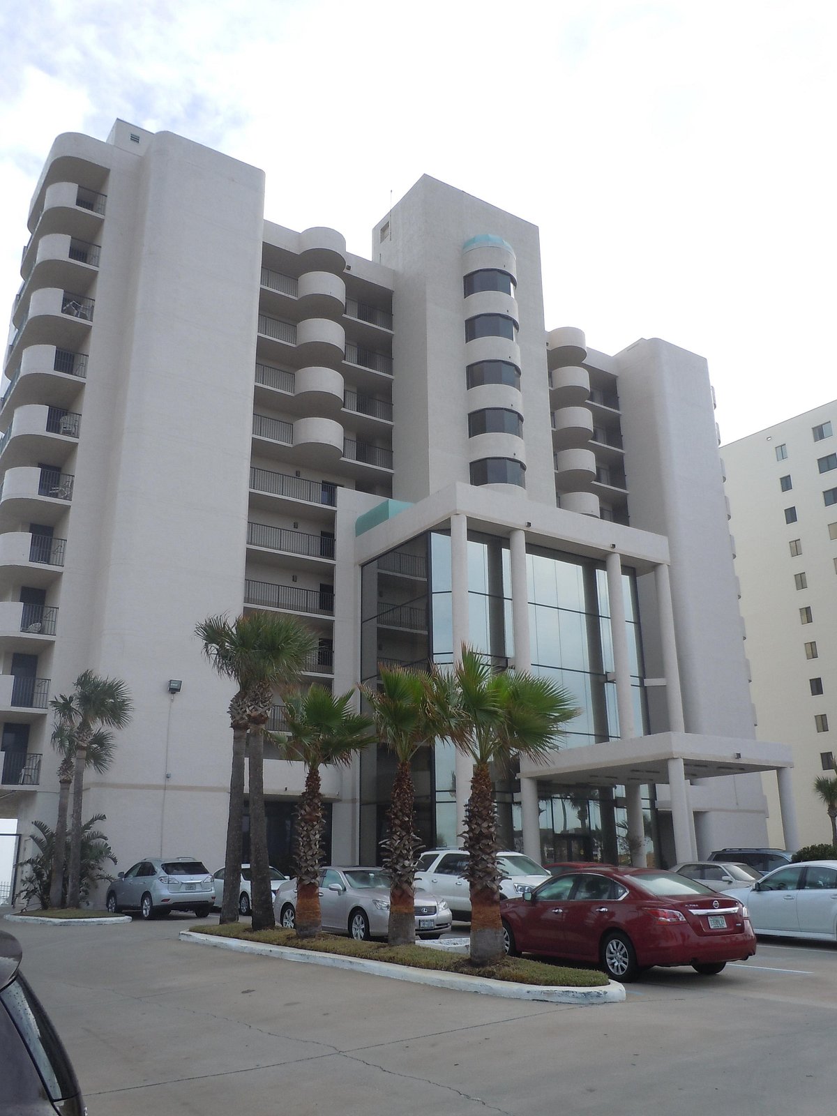 Tropic Shores