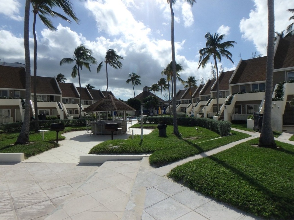 Westwind II Club