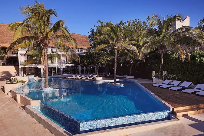 infinity pool
