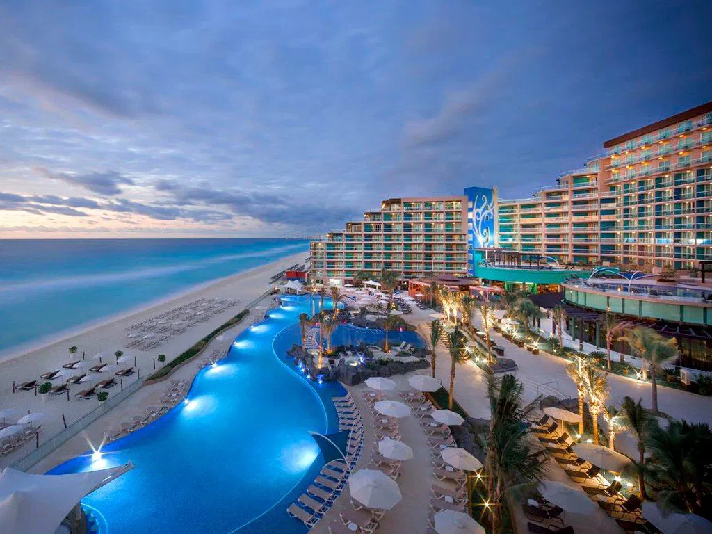 Palace Premier Membership Hard Rock Hotel Cancun
