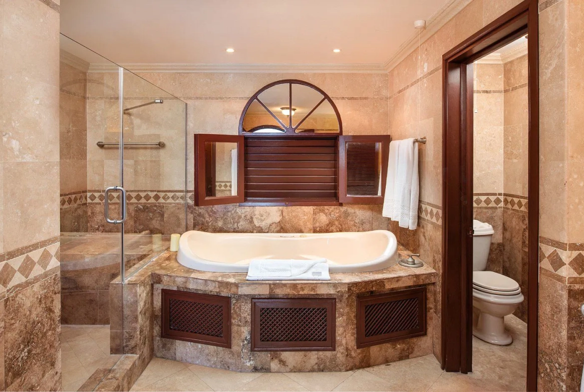 Bathroom 2