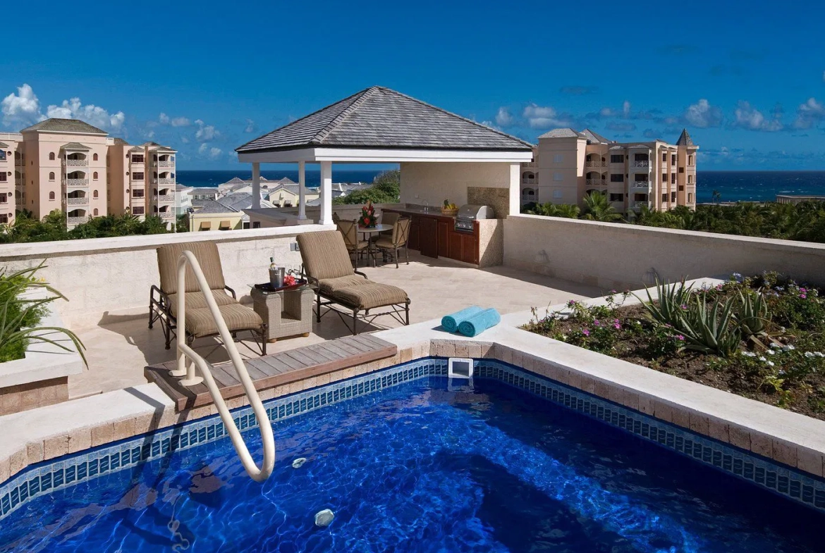 The Crane Hot Tub