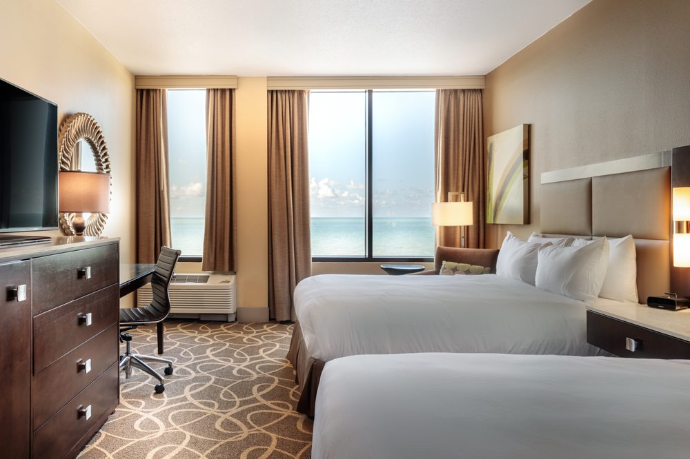 Hilton Galveston Island Resort bedroom