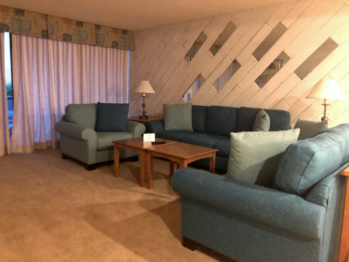 Casitas del Monte living