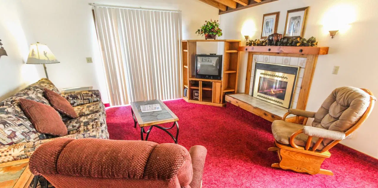 Timbers at Island Park Village Resort Living Area