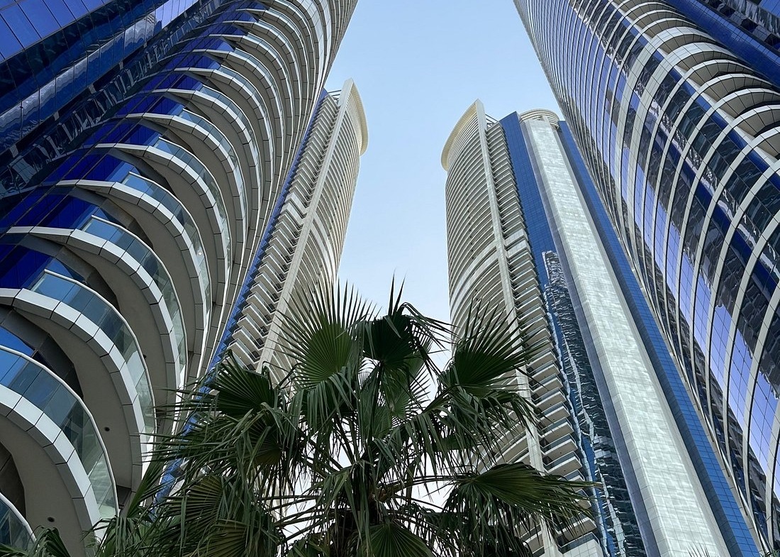 Paramount Hotel Dubai Extrerior