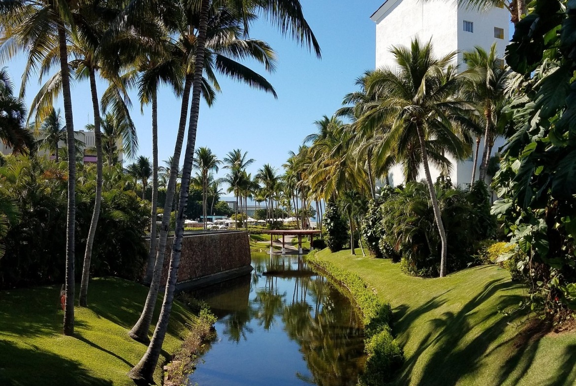 Mayan Palace at Vidanta Puerto Vallarta marina