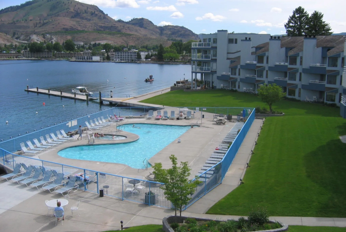 Peterson’s Waterfront