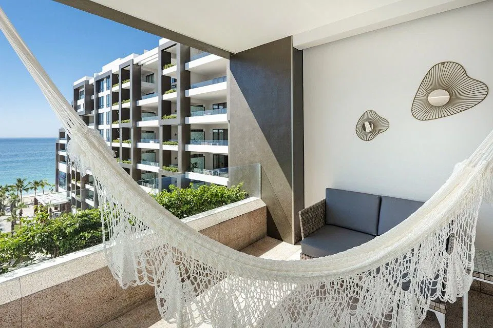 private balcony 2