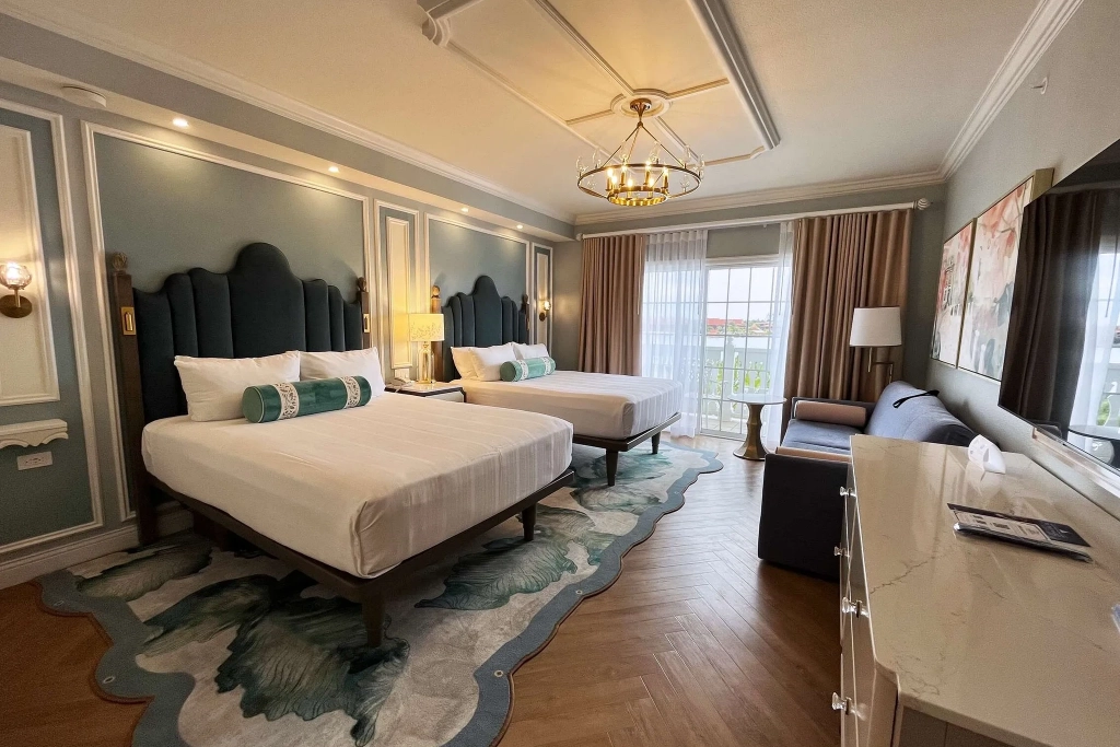Grand Floridian Bedroom