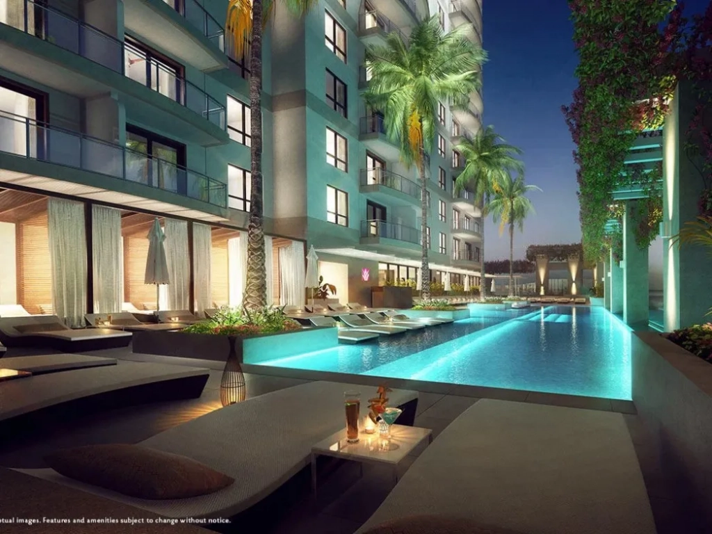 Vacation Rentals in Honolulu Hawaii Grand Islander Pool