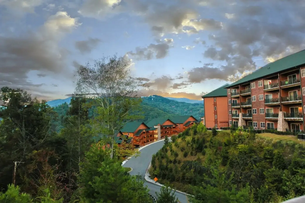 Pet Friendly Timeshare: Westgate Smoky Mountain