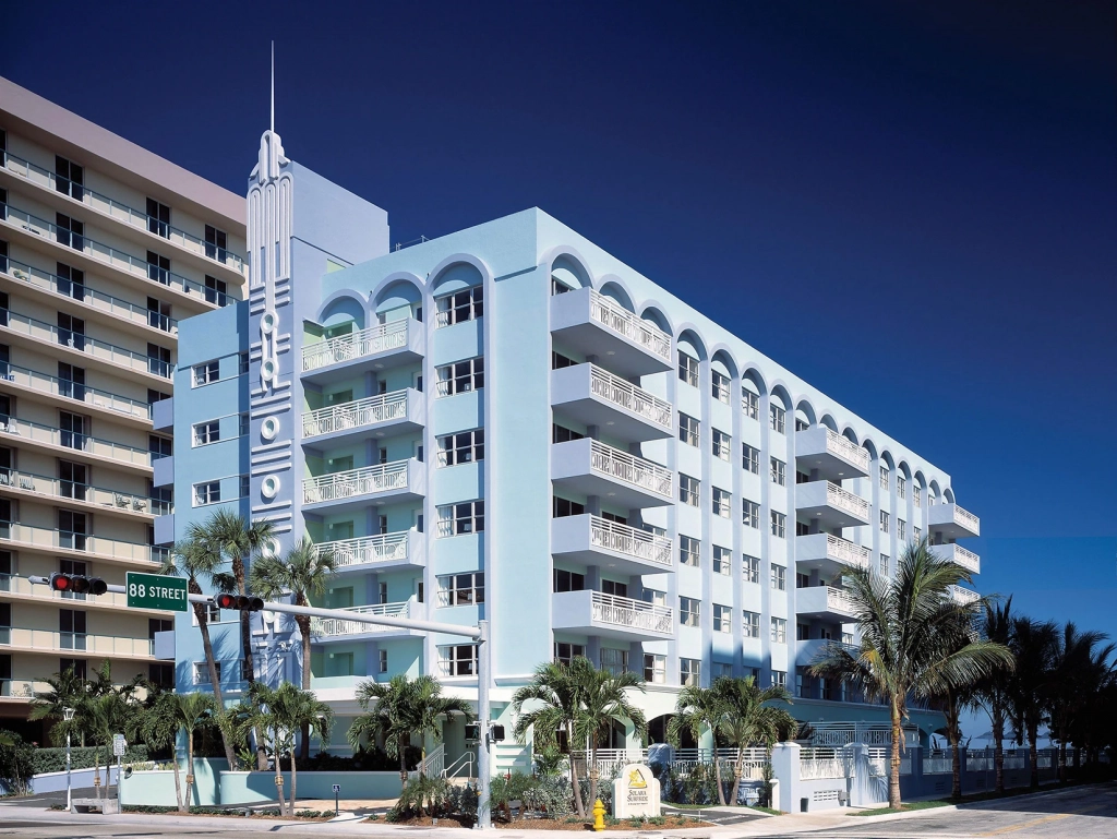 Solara Surfside Exterior
