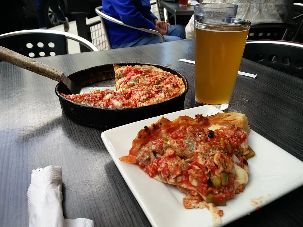 Lou Malnati's Pizza and Beer